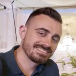 Aaron perez experto en coches electricos, cargadores y puntos de carga